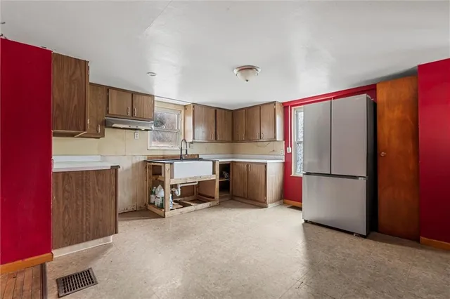 $132,000 | 332 Lessig Road, Leechburg, PA 15656