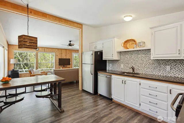 $329,900 | 51 Foster Road, Carson, WA 98610