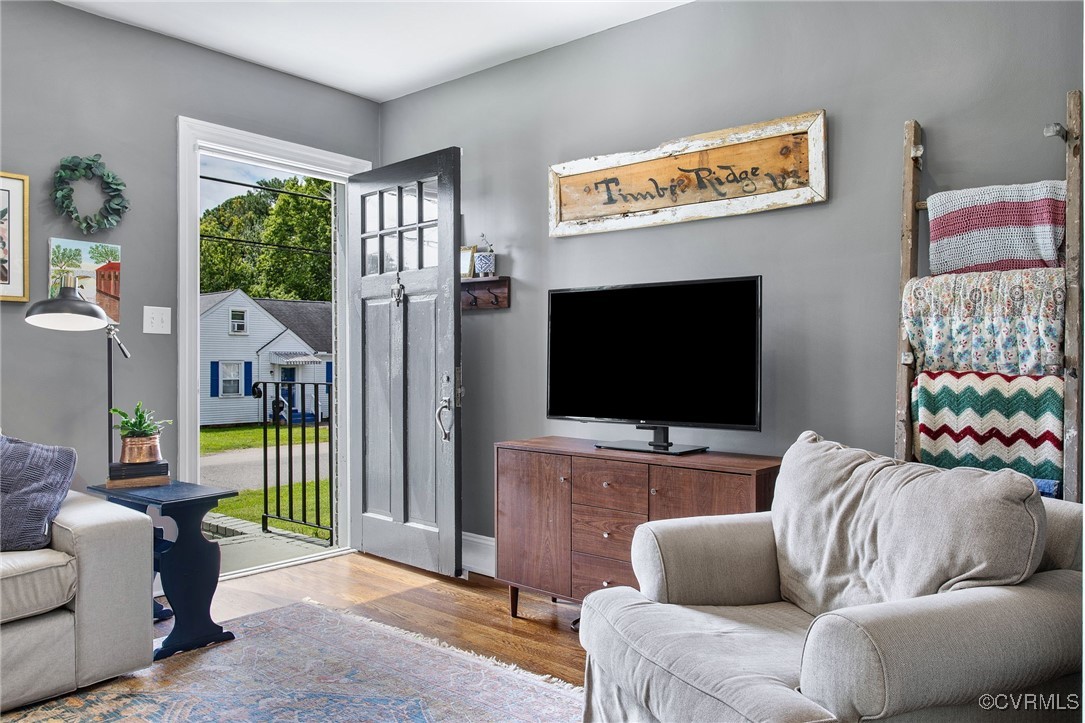 2510 Maplewood Road Henrico, VA 23228 - Photo 4 of 30 Gallery Image 4
