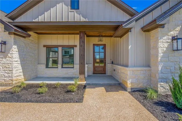 $749,900 | 4833 White Ash Court, College Station, TX 77845