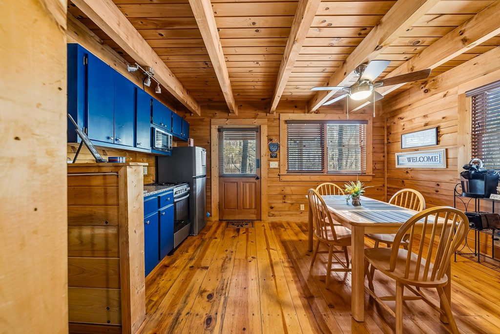 2136 Hines Gap Road Warm Springs, GA 31830 - Photo 33 of 63 a view of a patio with table and chairs