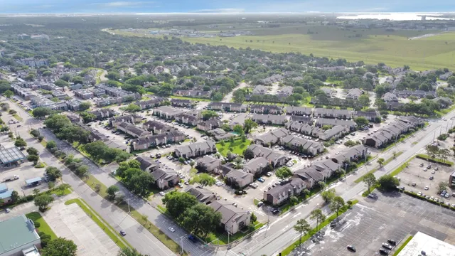 $1,050 | 1500 Bay Area Boulevard, Unit 260, Houston, TX 77058