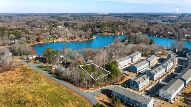 $595,000 | 7001 Vinewood Road, Sherrills Ford, NC 28673