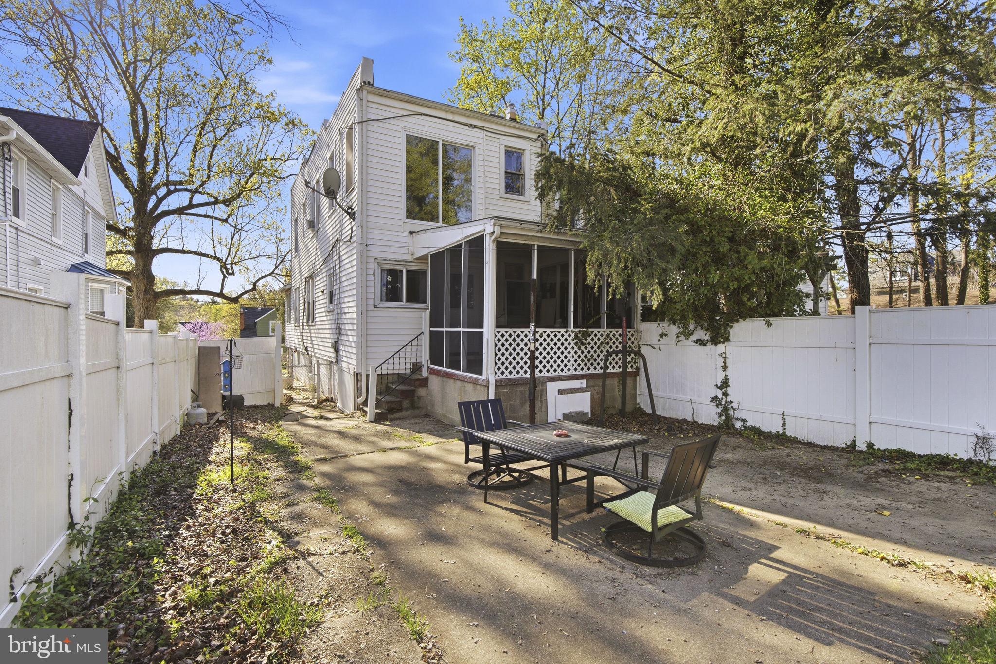 6421 Cedonia Avenue Baltimore, MD 21206 - Photo 22 of 30
