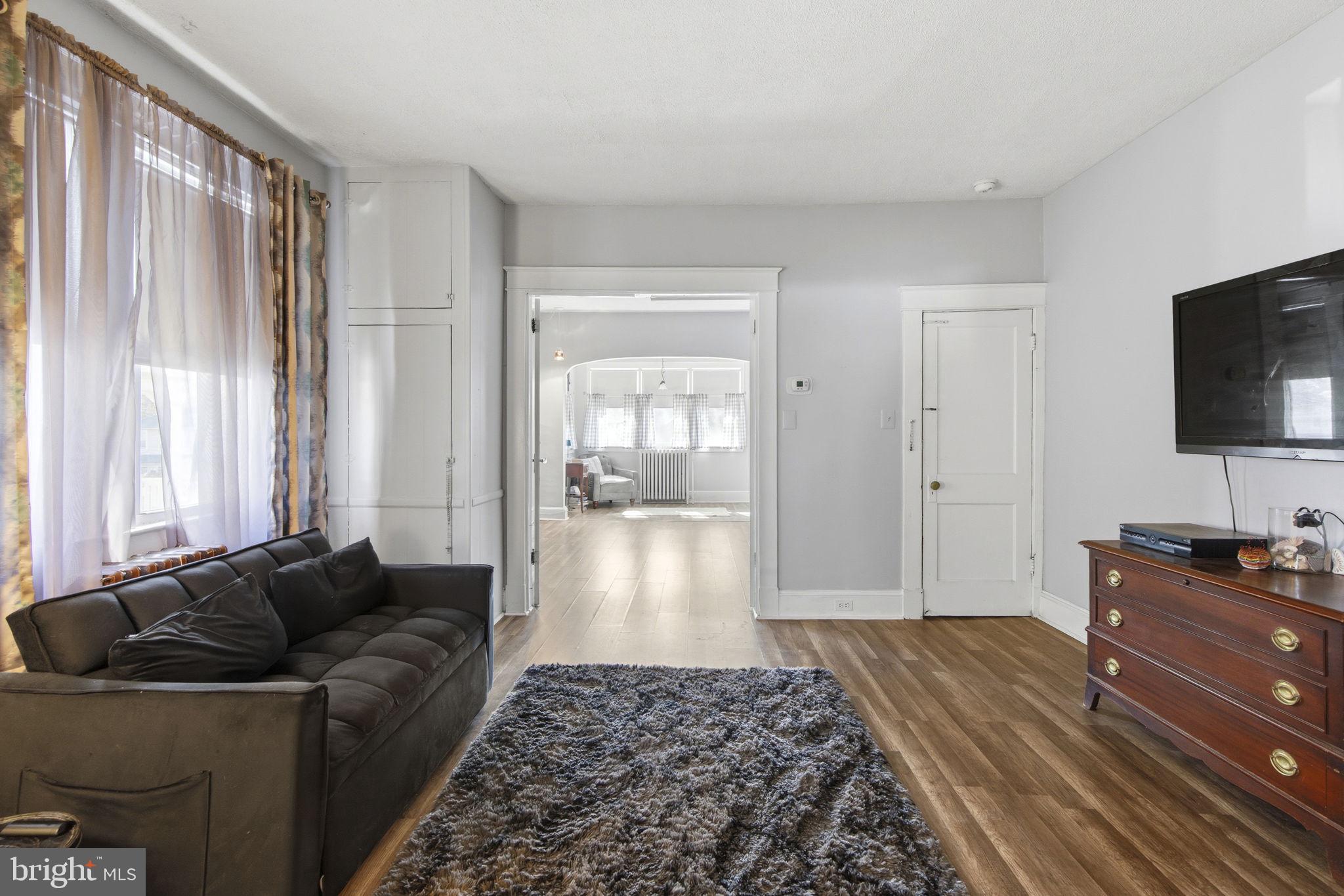 6421 Cedonia Avenue Baltimore, MD 21206 - Photo 6 of 30