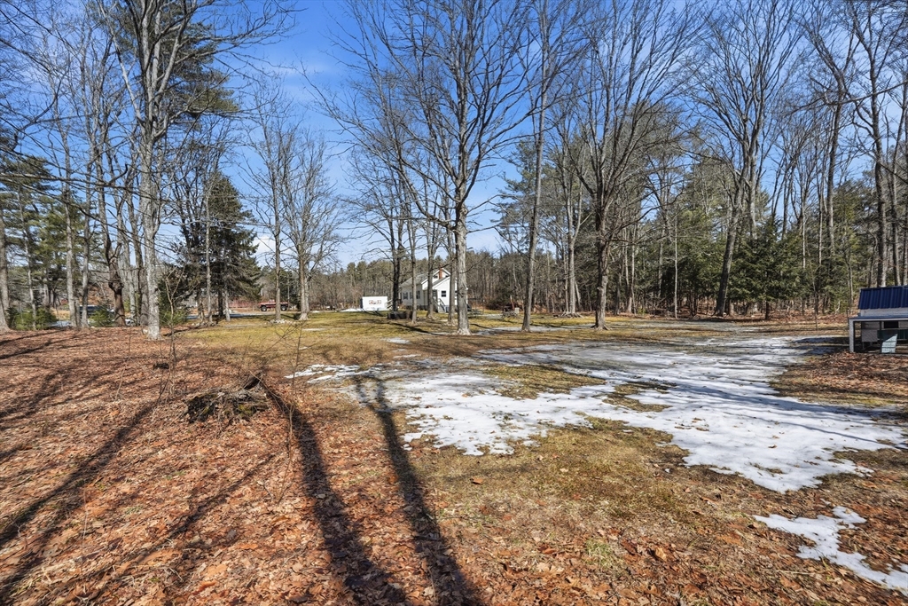 5 Torrey Street Easthampton, MA 01027 - Photo 27 of 36