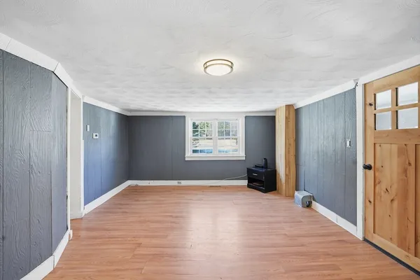 $350,000 | 5 Torrey Street, Easthampton, MA 01027