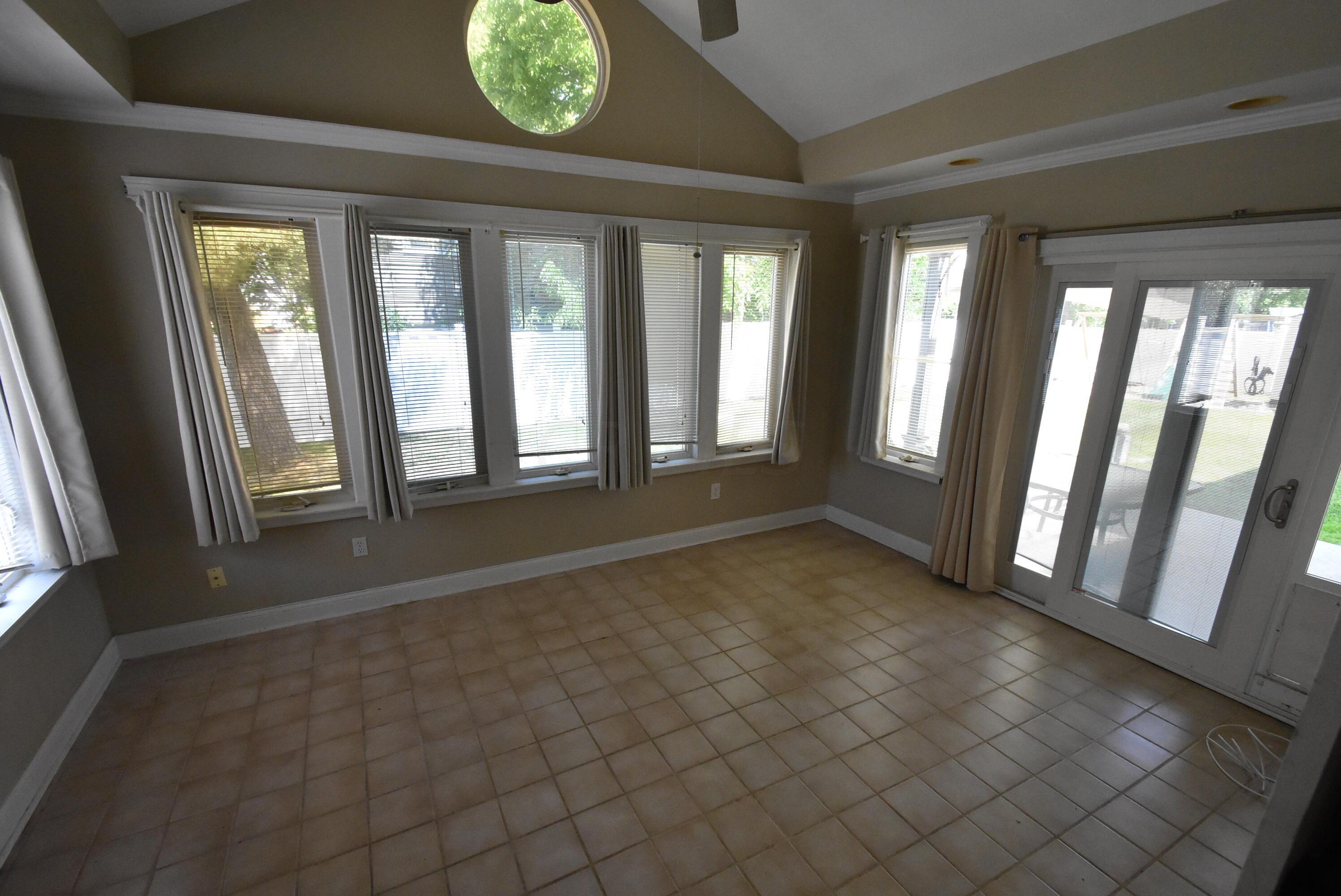 6658 Red Fox Road Reynoldsburg, OH 43068 - Photo 18 of 46 Four Season Room adds more living space and comfort