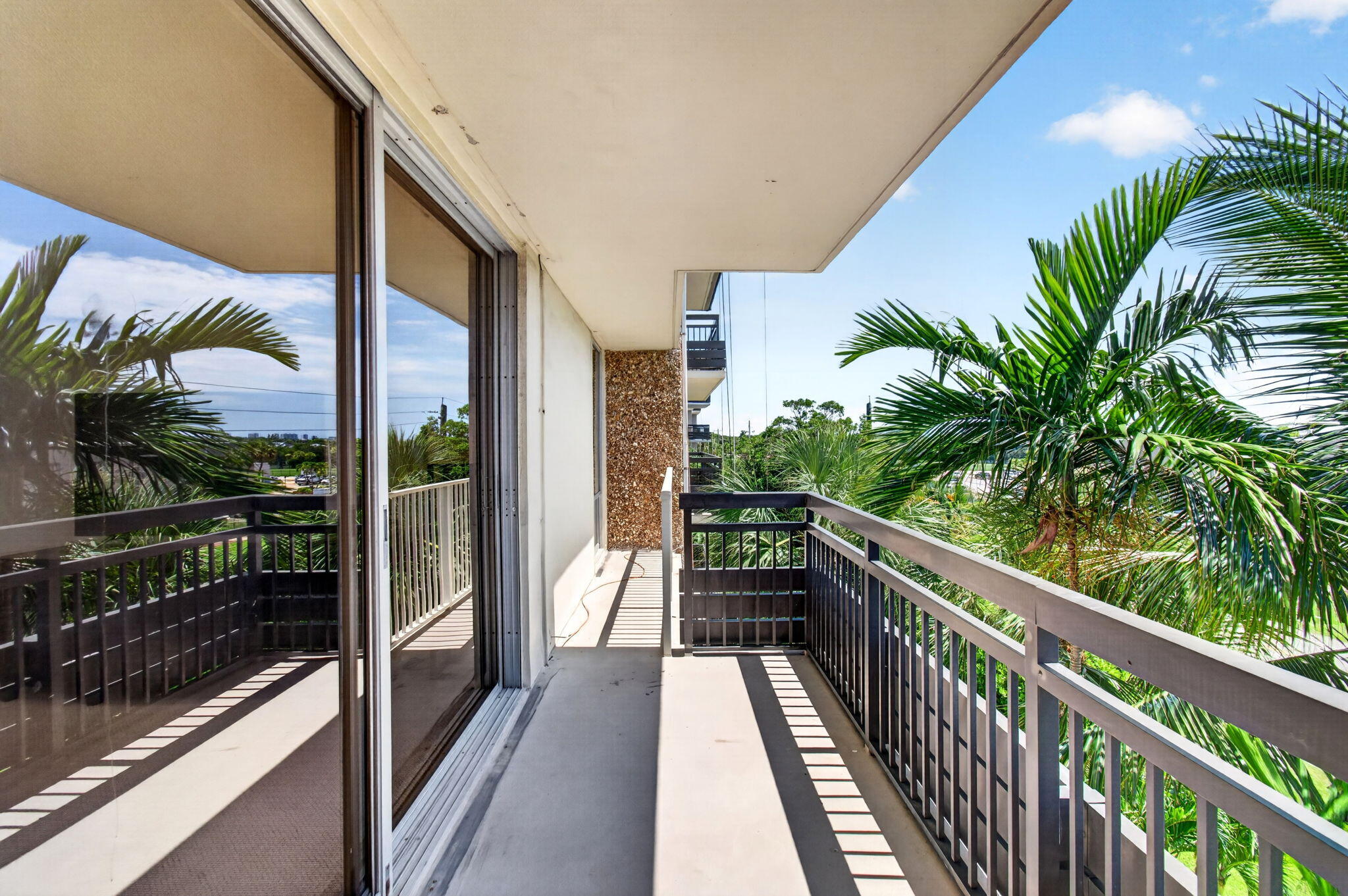 555 Northwest 4th Avenue, Unit 4230 Boca Raton, FL 33432 - Photo 12 of 49 11-web-or-mls-DSC_7545