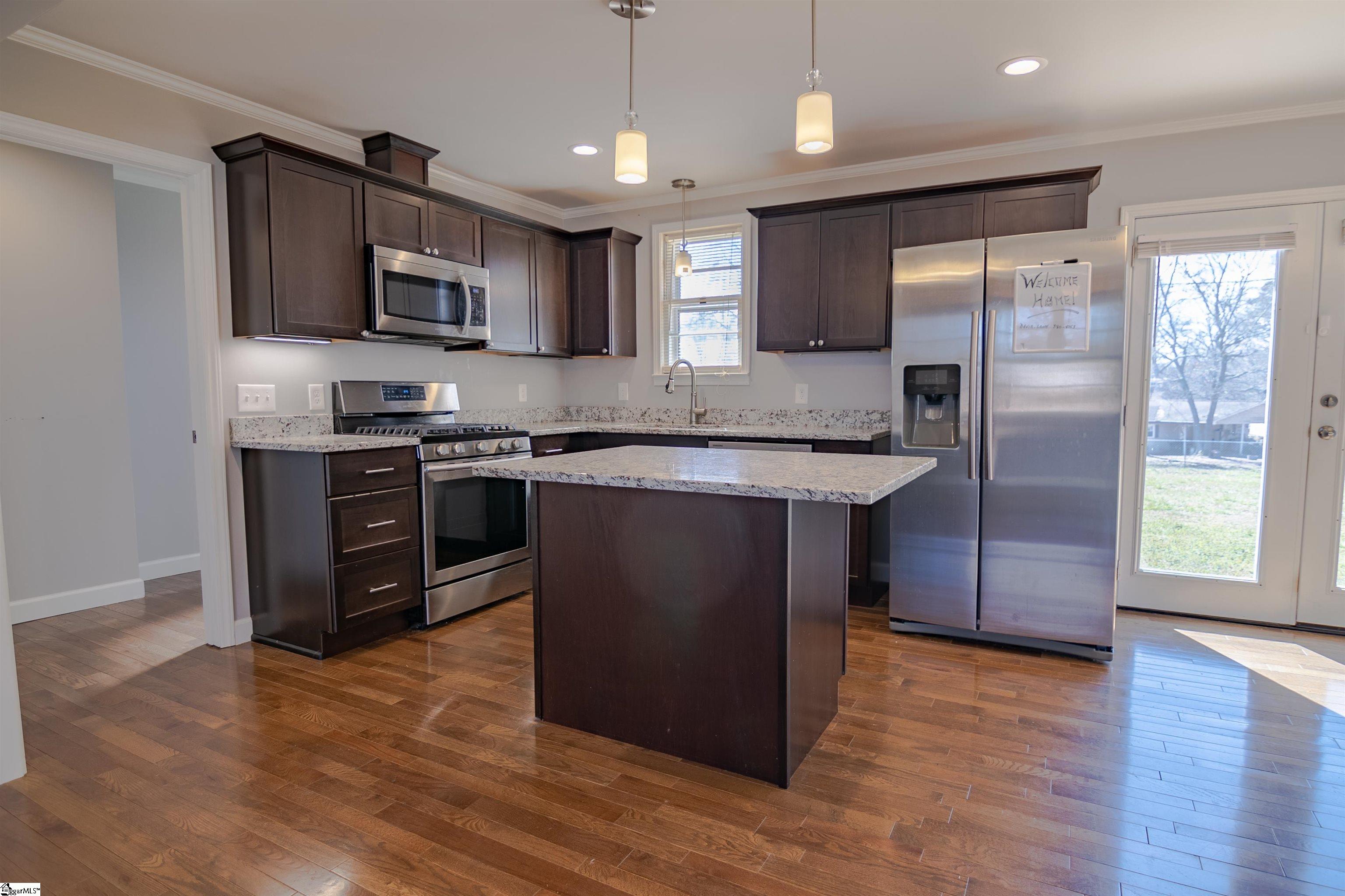 213 Ridgecrest Drive Williamston, SC 29697 - Photo 9 of 20