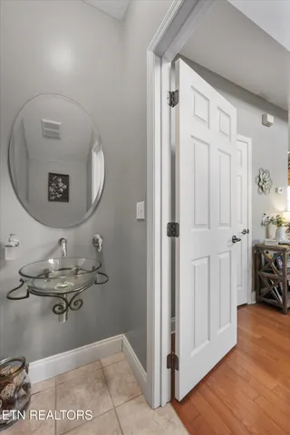 $279,900 | 411 Ashbury Circle, Sweetwater, TN 37874