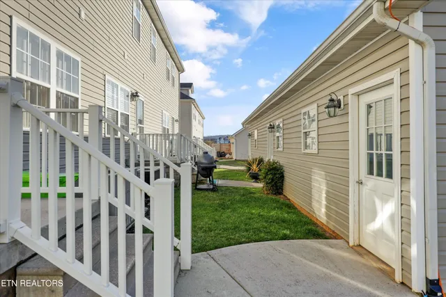 $279,900 | 411 Ashbury Circle, Sweetwater, TN 37874