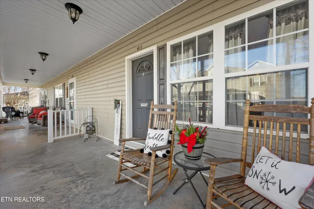 $279,900 | 411 Ashbury Circle, Sweetwater, TN 37874