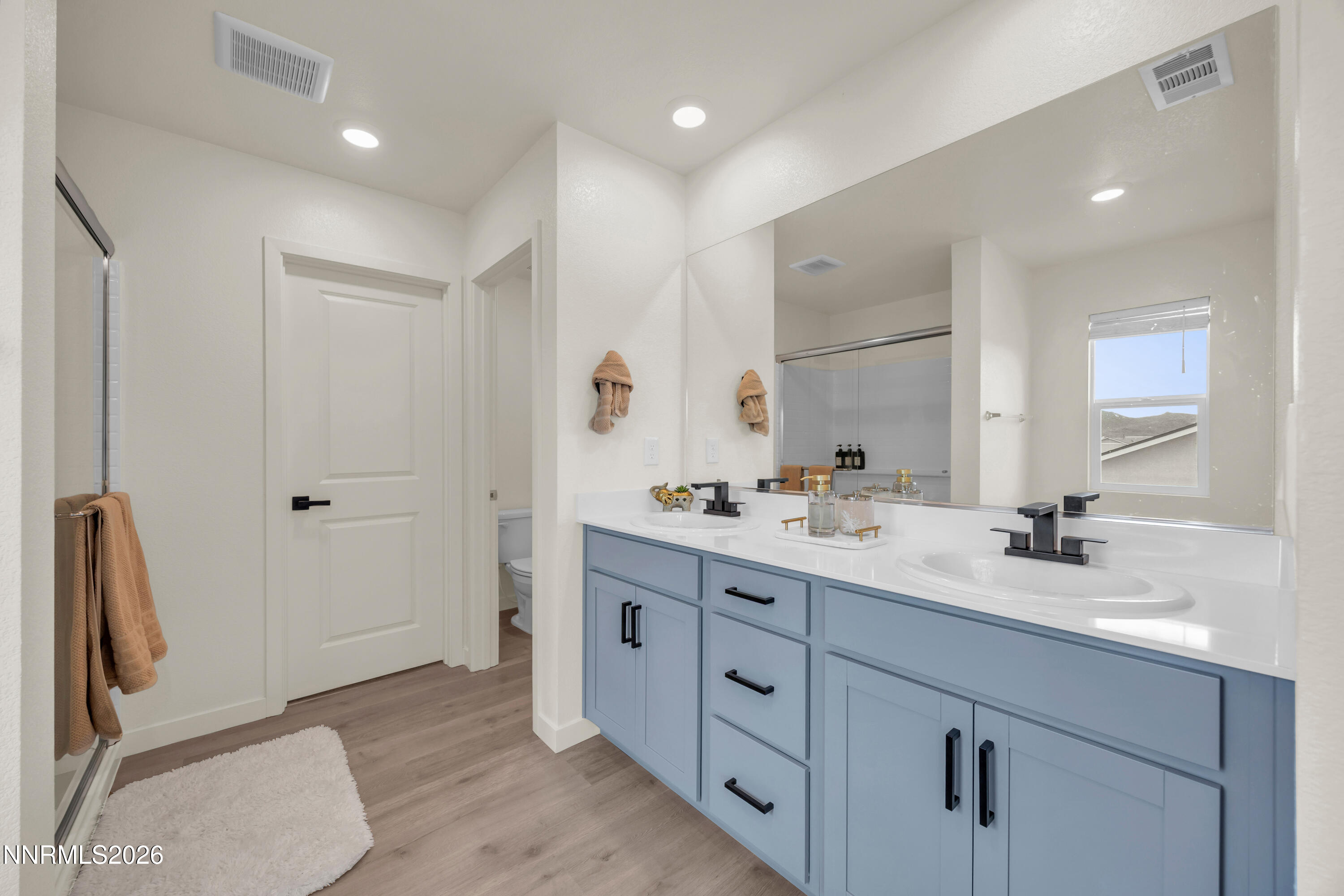 7672 Apex Place Reno, NV 89506 - Photo 25 of 38 30_img_9177