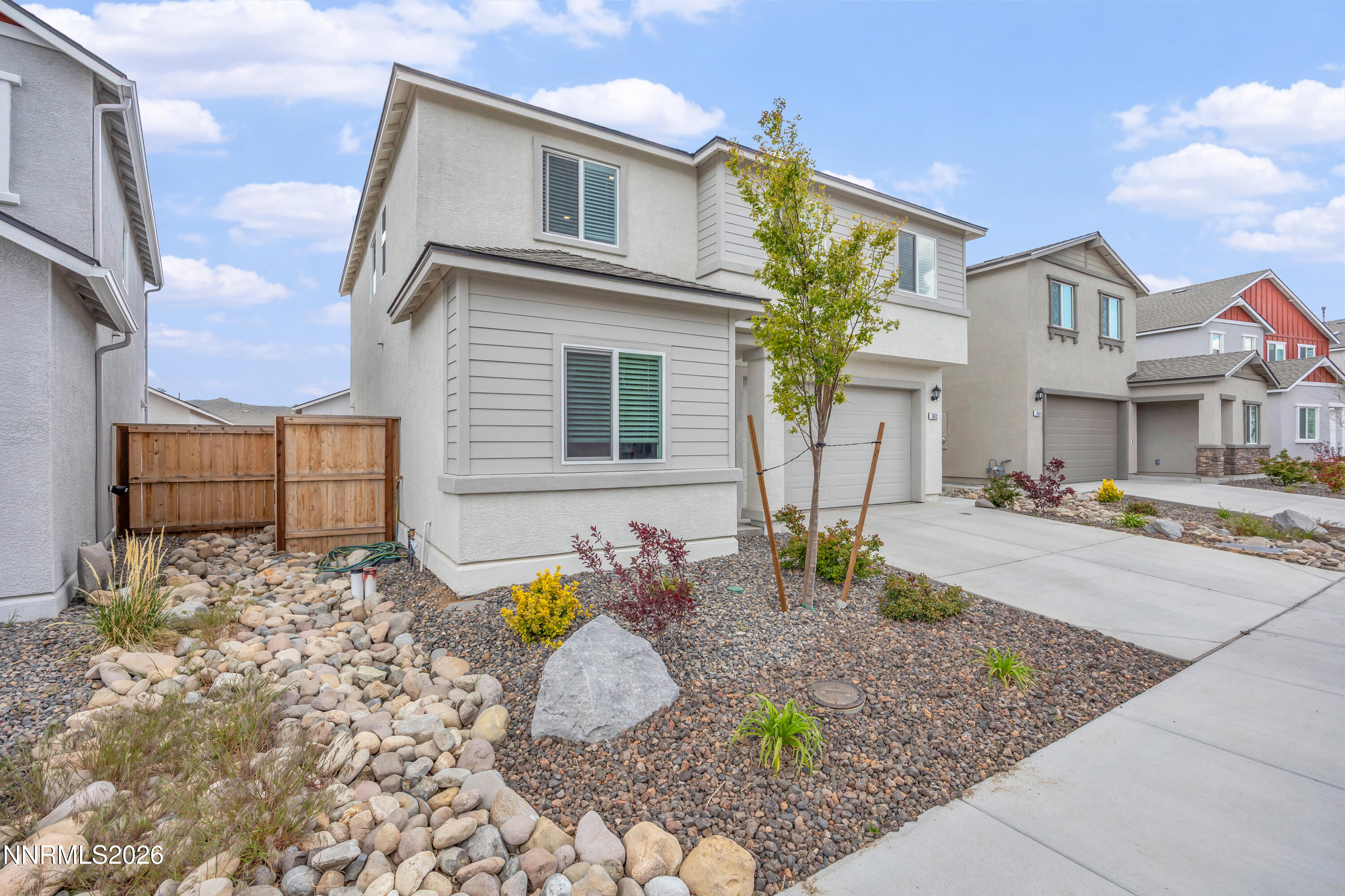 7672 Apex Place Reno, NV 89506 - Photo 3 of 38 14_img_9084