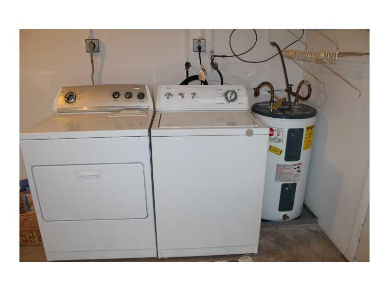 674 Northwest 12th Road Boca Raton, FL 33486 - Photo 29 of 31 Laundry Room