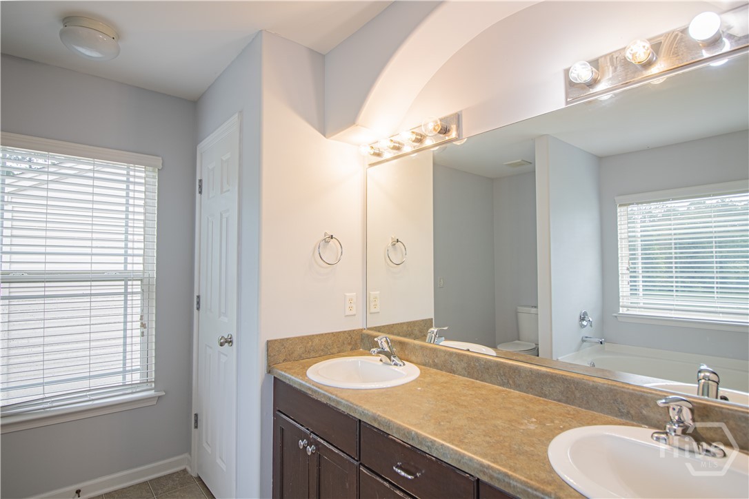 110 Spring Lakes Drive Savannah, GA 31407 - Photo 33 of 36 Primary Bathroom