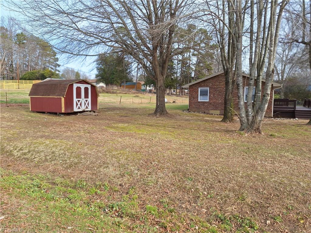 115 Rink Road Winston-Salem, NC 27107 - Photo 9 of 30