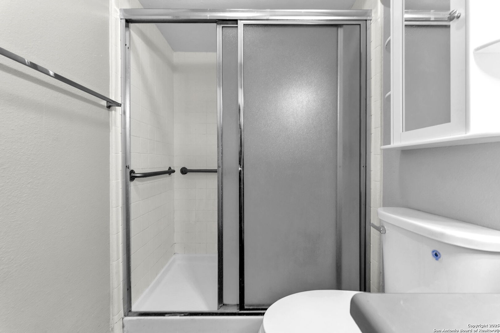 5022 Village Path San Antonio, TX 78218 - Photo 17 of 38