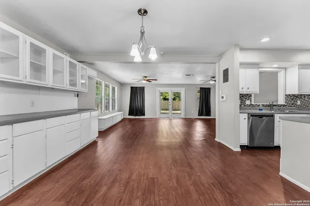 $259,000 | 5022 Village Path, San Antonio, TX 78218