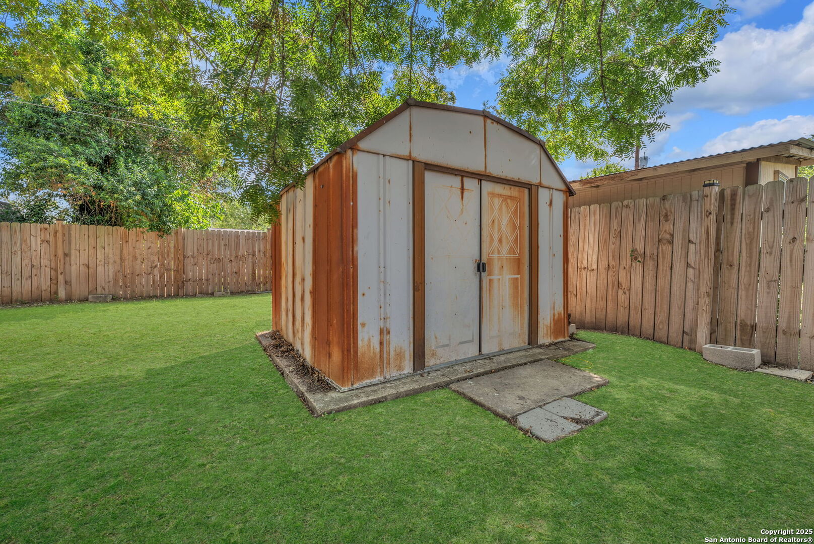 5022 Village Path San Antonio, TX 78218 - Photo 35 of 38