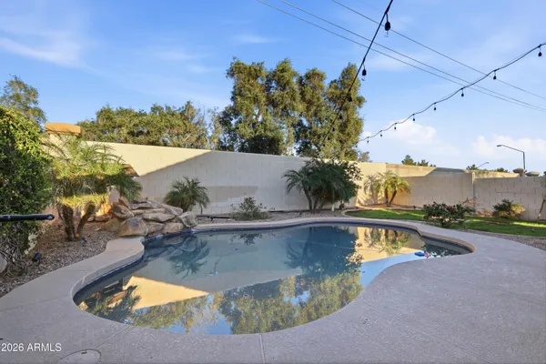 $530,000 | 661 North Joshua Tree Lane, Gilbert, AZ 85234