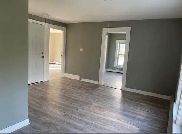 $2,000 | 93 Spruce Street, Unit 93, Winchendon, MA 01475