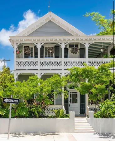 $3,500,000 | 416 Fleming Street, Key West, FL 33040