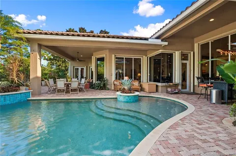 $1,450,000 | 271 Southwest Harbor View Drive, Palm City, FL 34990