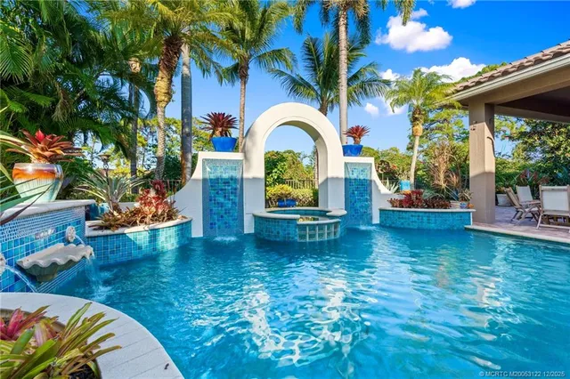 $1,450,000 | 271 Southwest Harbor View Drive, Palm City, FL 34990