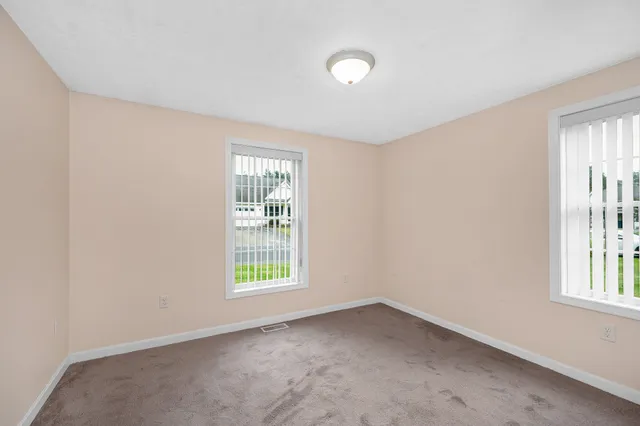 $439,900 | 39 Westchester Court, Hudson, NH 03051