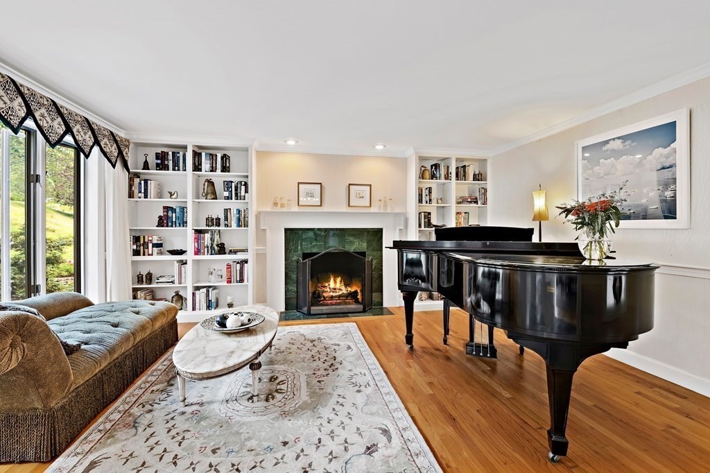29 Blue Ridge Road North Andover, MA 01845 - Photo 12 of 34 Gallery Image 12