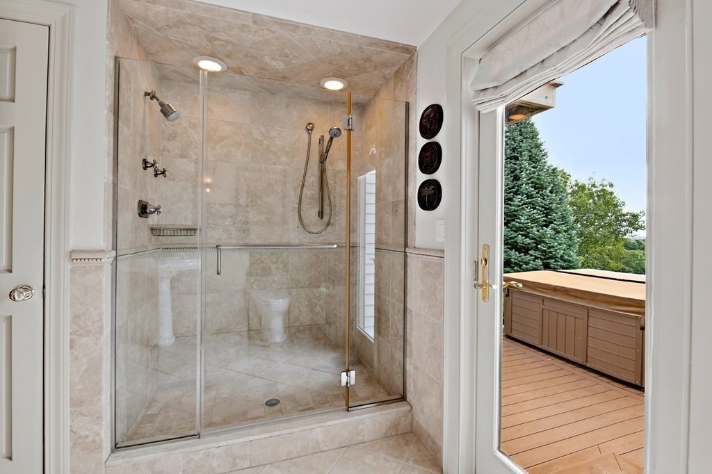 29 Blue Ridge Road North Andover, MA 01845 - Photo 15 of 34 Gallery Image 15