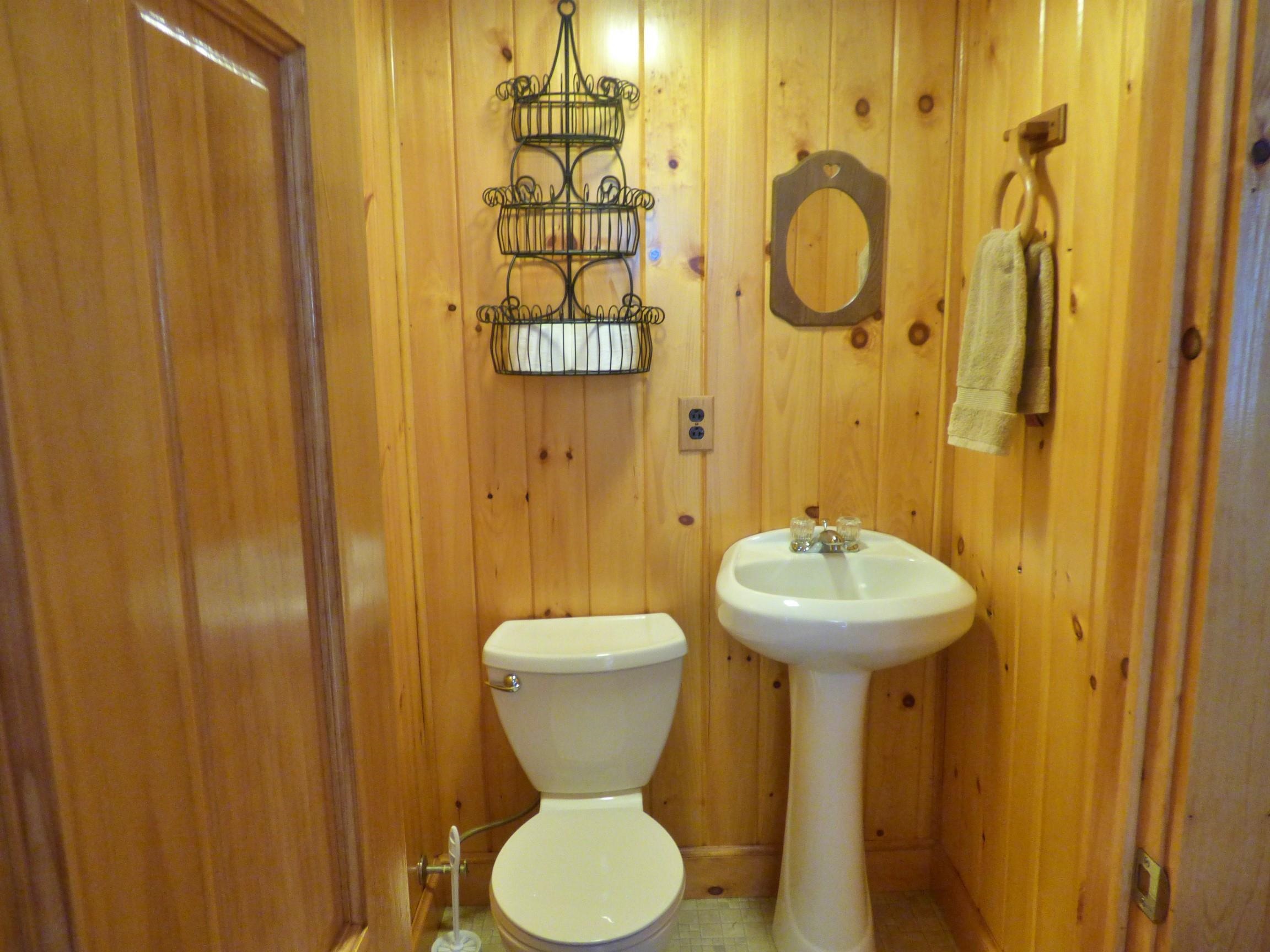 374 Glen Road Newport, VT 05855 - Photo 11 of 29 Gallery Image 11