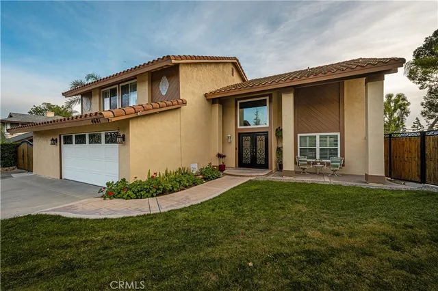 $1,599,999 | 4681 Avenida De Las Estrellas, Yorba Linda, CA 92886