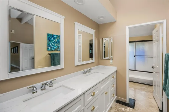 $1,599,999 | 4681 Avenida De Las Estrellas, Yorba Linda, CA 92886