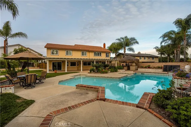 $1,599,999 | 4681 Avenida De Las Estrellas, Yorba Linda, CA 92886
