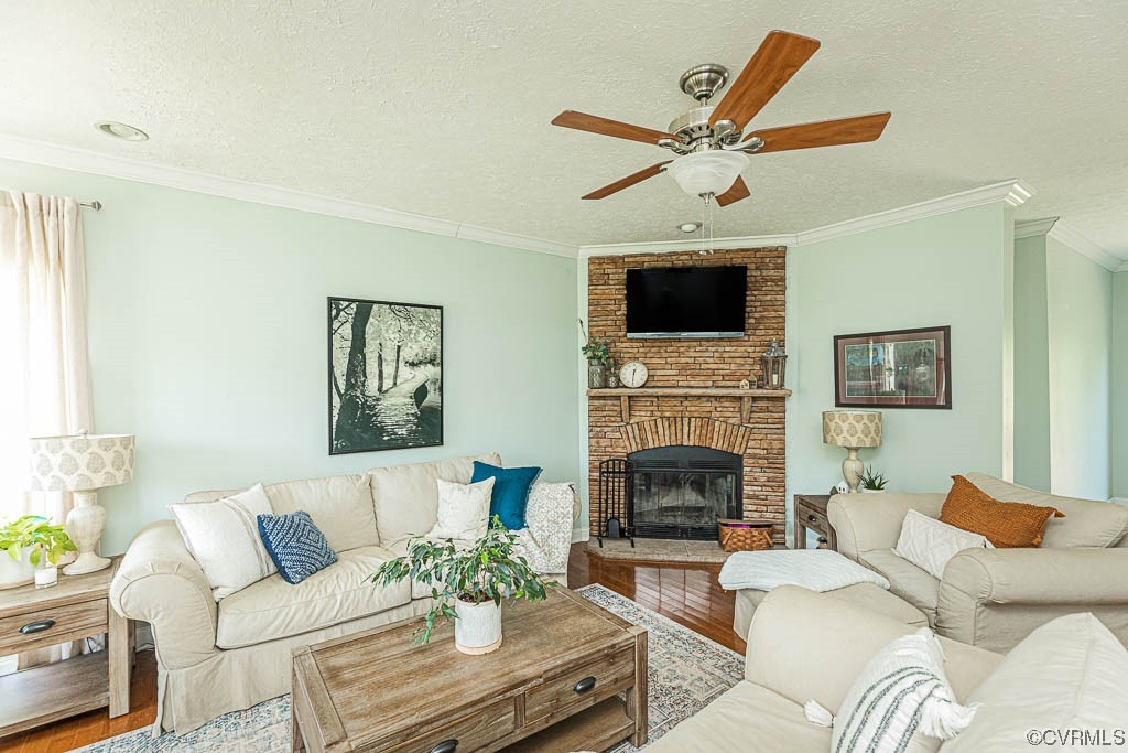 Family Room with Fireplace