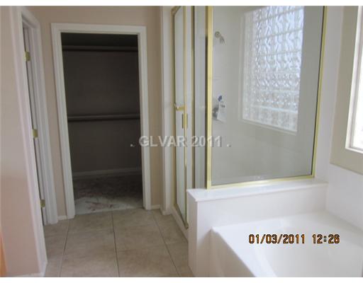 608 Delta Rio Street Las Vegas, NV 89138 - Photo 8 of 10 Master Bath/Spa.