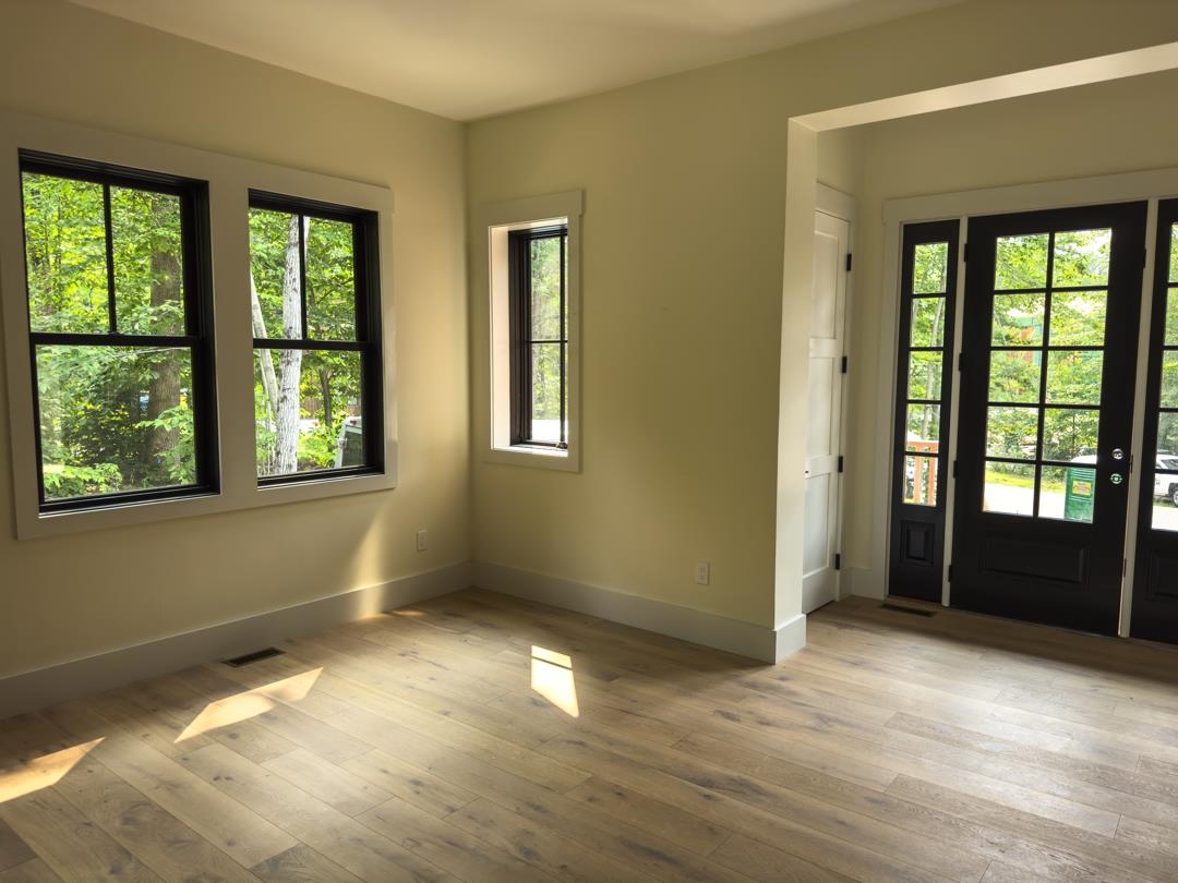 227 South Peak Road Lincoln, NH 03251 - Photo 11 of 54