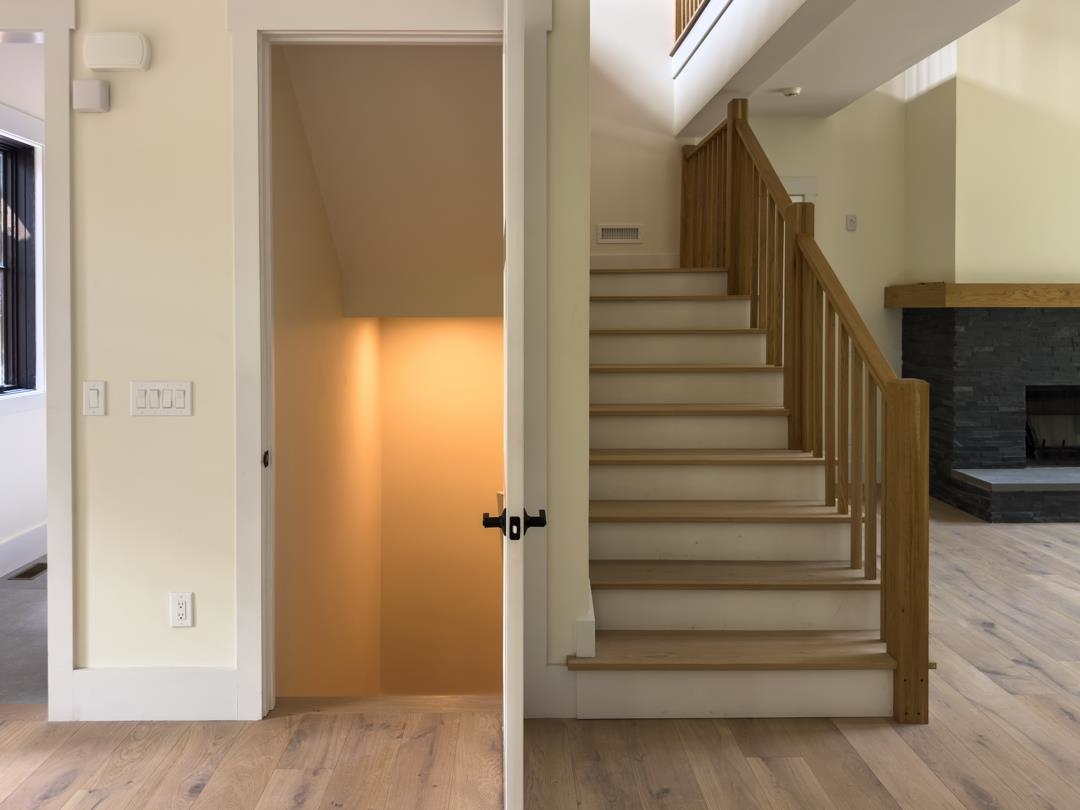 227 South Peak Road Lincoln, NH 03251 - Photo 13 of 54