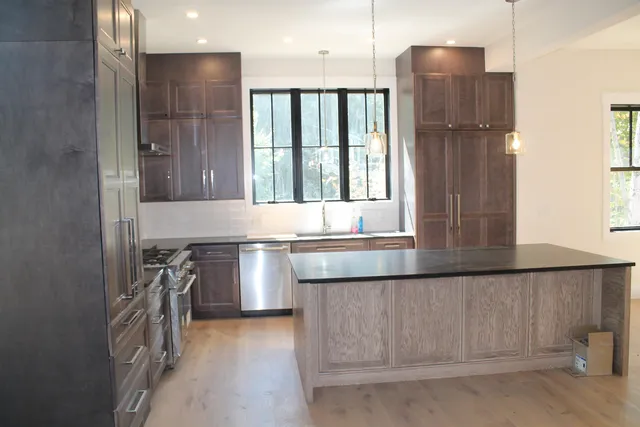 $2,499,000 | 227 South Peak Road, Lincoln, NH 03251