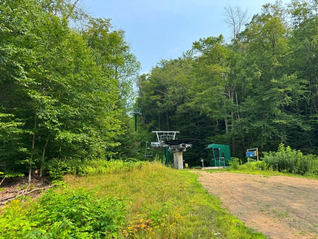 227 South Peak Road Lincoln, NH 03251 - Photo 25 of 56