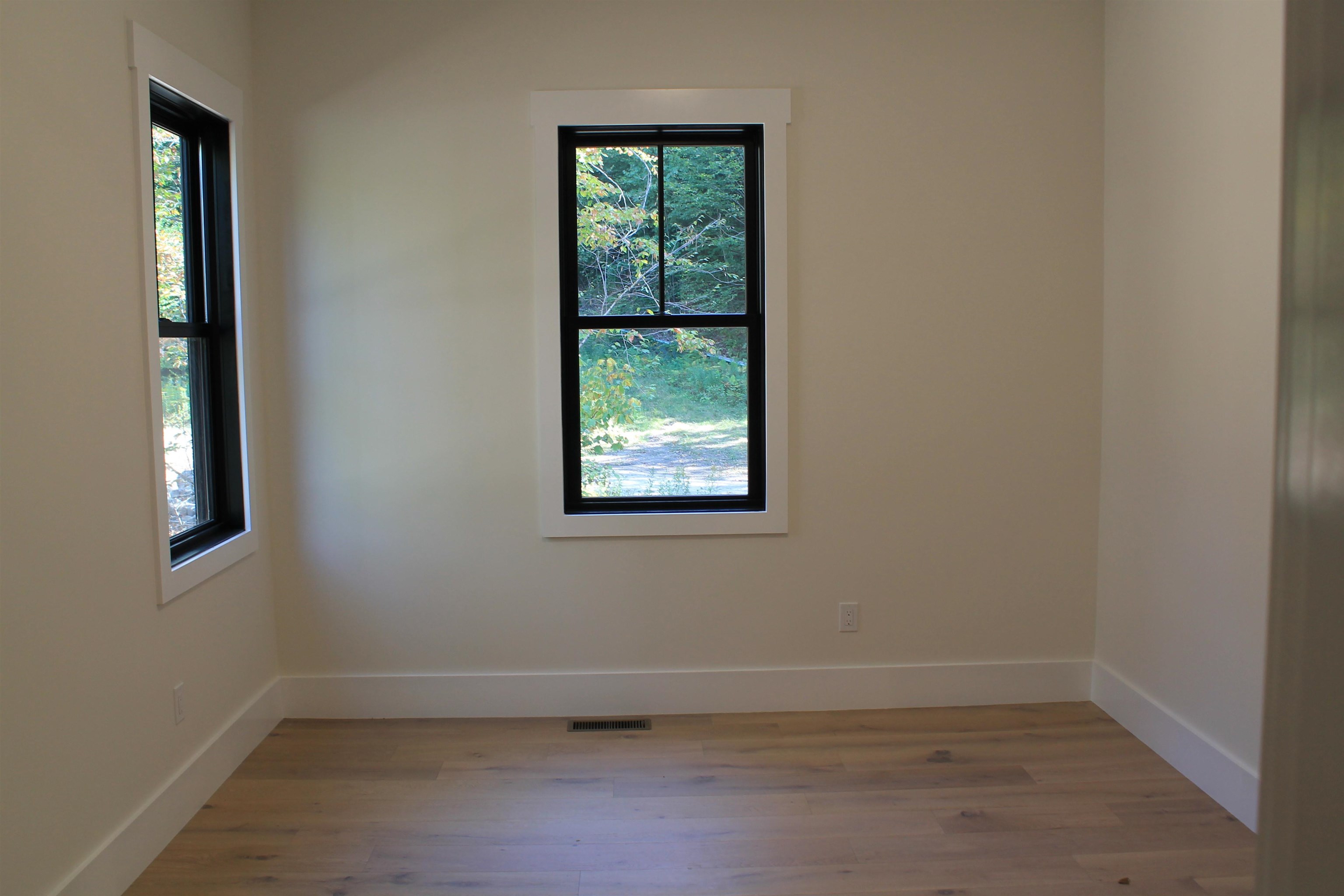 227 South Peak Road Lincoln, NH 03251 - Photo 28 of 54