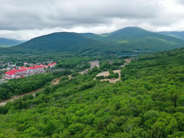 $2,499,000 | 227 South Peak Road, Lincoln, NH 03251
