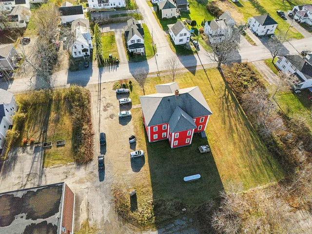 $559,000 | 22 Burrill Street, Fairfield, ME 04937