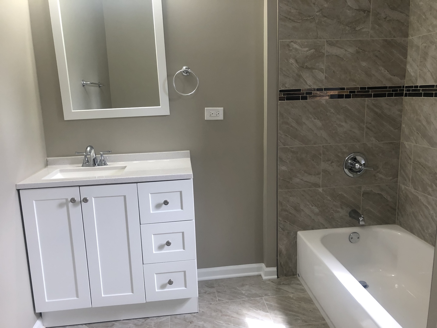 1709 Maple Road Joliet, IL 60432 - Photo 6 of 28