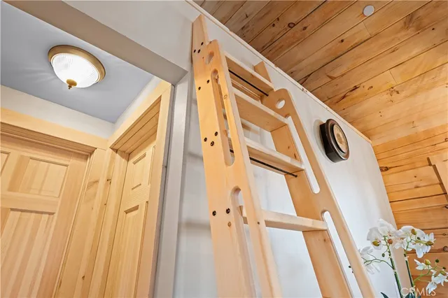 a view of an entryway