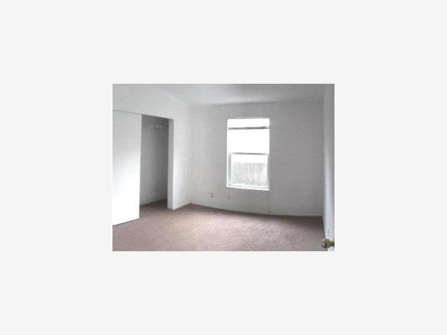 458 Bejay Avenue, Unit 32 Santa Rosa, CA 95407 - Photo 5 of 8 Gallery Image 5