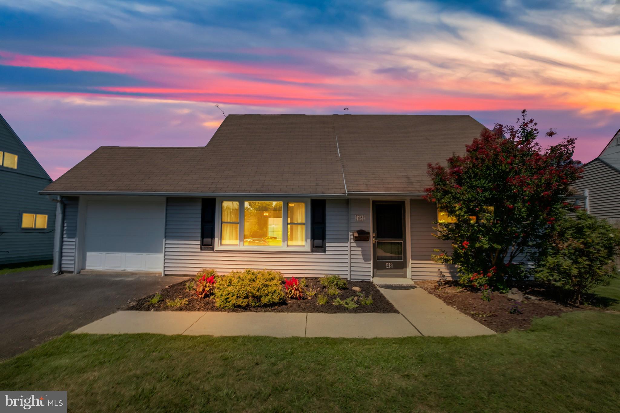 48 Mayflower Road Levittown, PA 19056 - Photo 2 of 30 Gallery Image 2